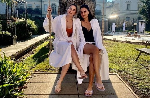 Italia, Torino: tacchi a spillo e griffe per le avvocatesse-influencer, arriva la convocazione dell’Ordine