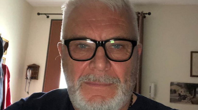 Italia, si innamora di una ragazza sui social: vola in Africa per incontrarla e viene sequestrato