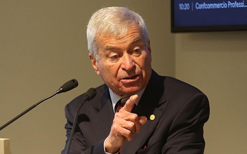 Sangalli “E’ emergenza turismo, servono aiuti per il lavoro”