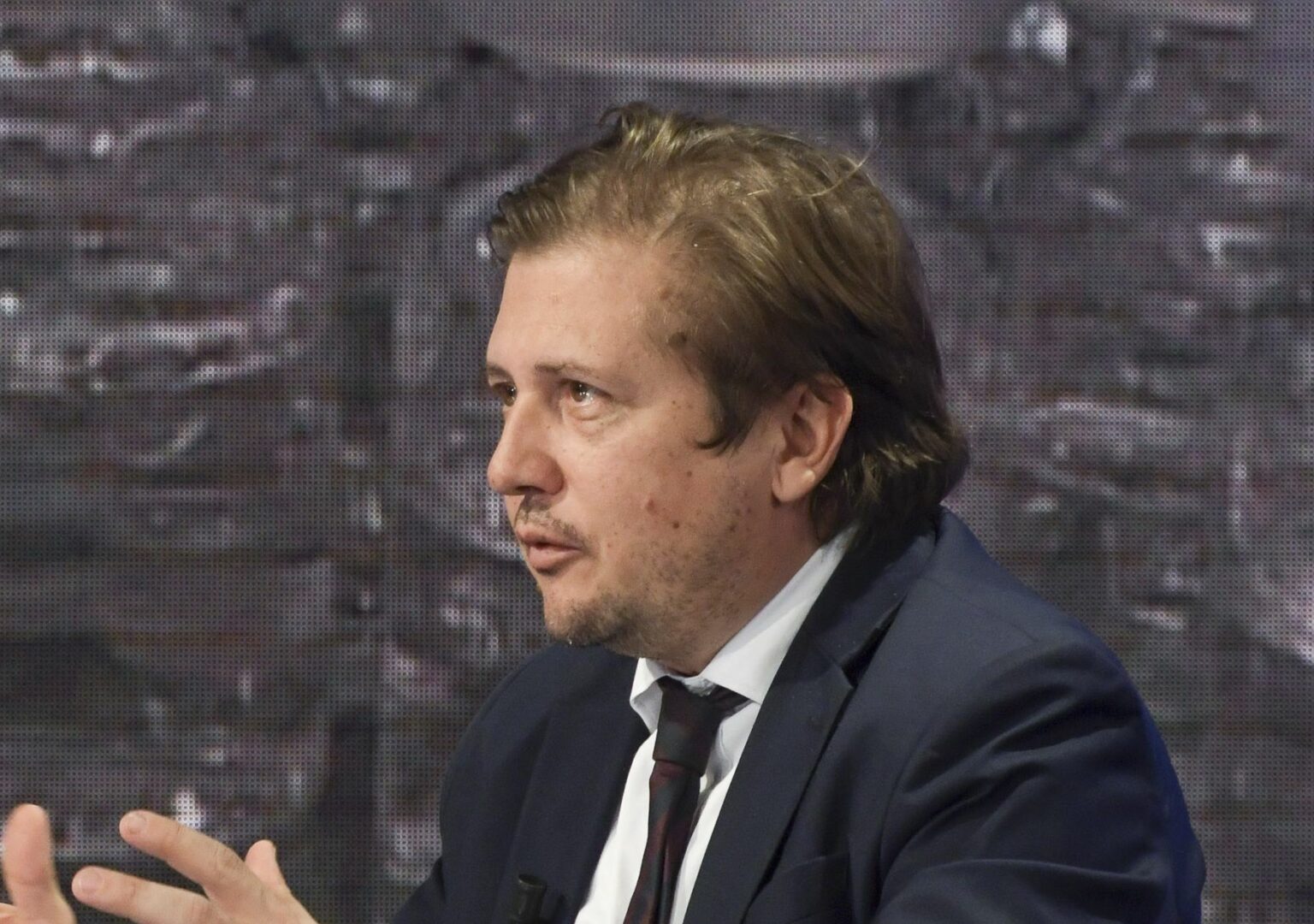 Covid, Sileri “Con decrescita contagi regole saranno allentate”