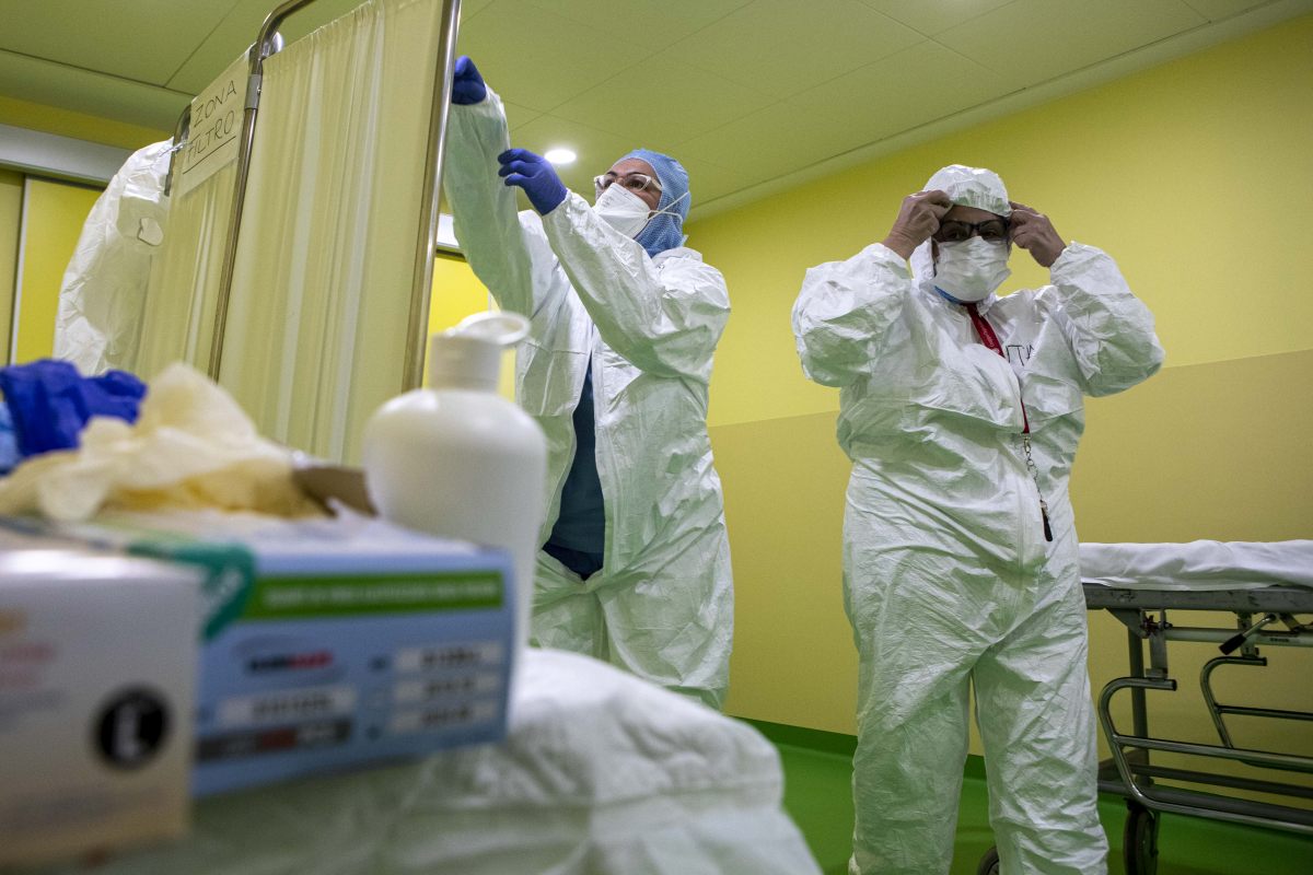 Covid, 137.147 nuovi casi e 377 decessi in 24 ore
