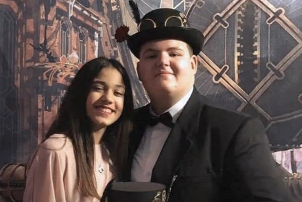 Italia. Salerno, muore in scooter a 15 anni, tra i soccorritori il fratello: “Ci ho provato, perdonami”