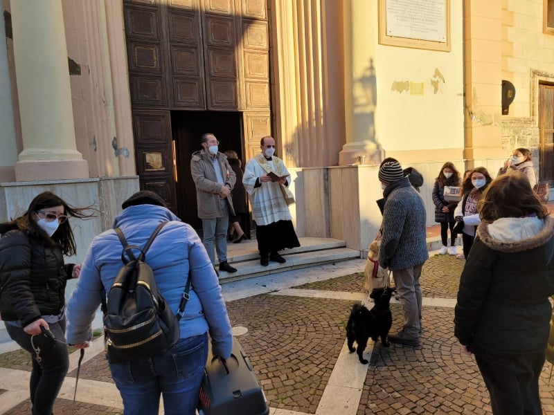 Campofranco. Nonostante il Covid il binomio animali – bambini protagonista in occasione della Festa di Sant’Antonio