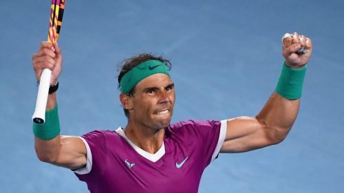 Tennis, Nadal trionfa in Australia. Battuto Medvedev dopo 5h30′ in cinque set con il russo avanti 2-0