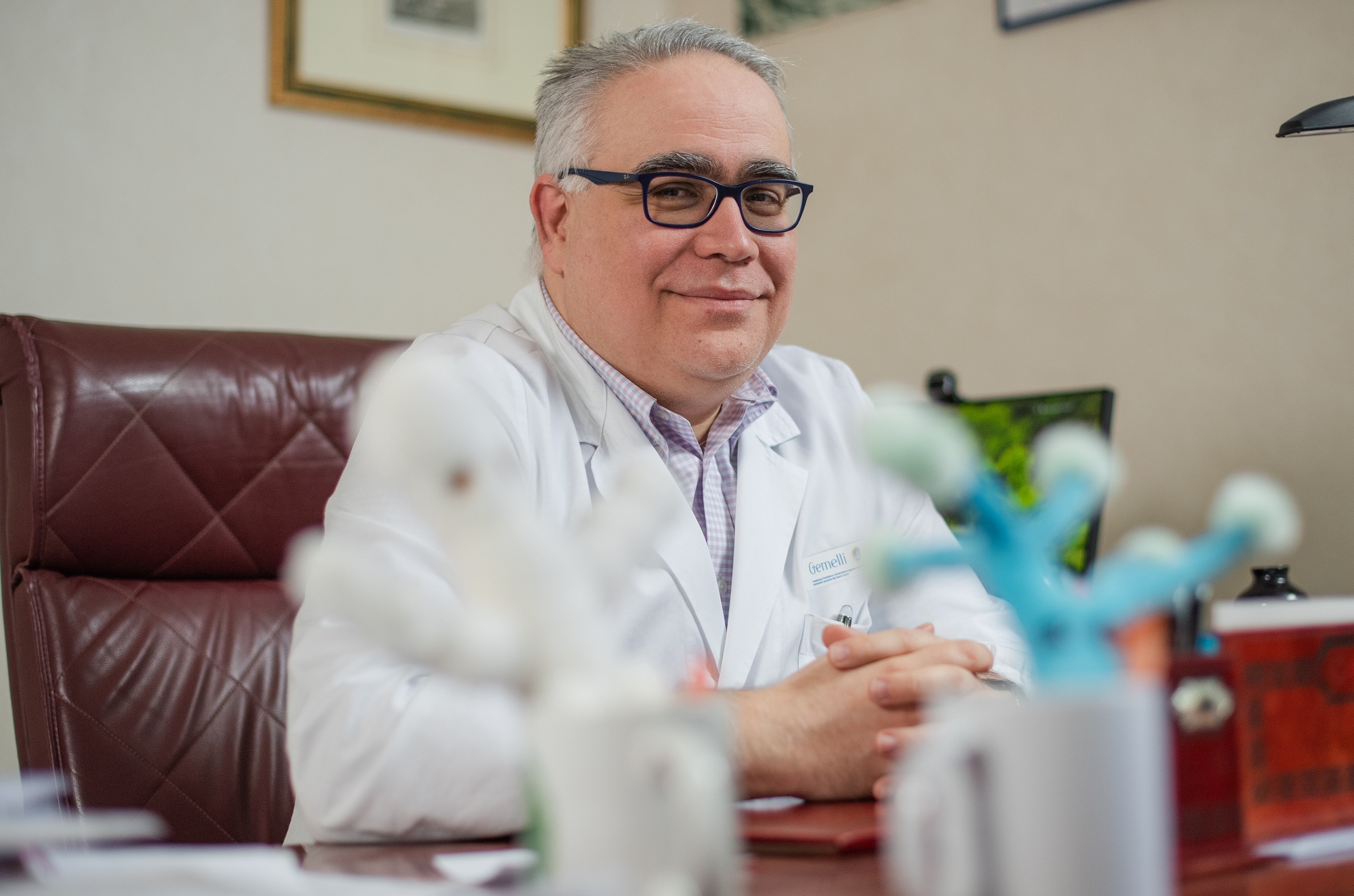 Corsa ai tamponi, quali e quando farli? Le risposte del professore Sanguinetti del Gemelli di Roma