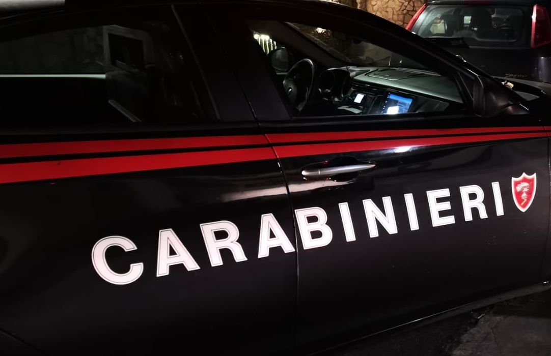 Undici arresti dei Carabinieri nel nisseno per traffico di stupefacenti. Sequestrata piantagione di marijuana Skunk con 20 mila piante