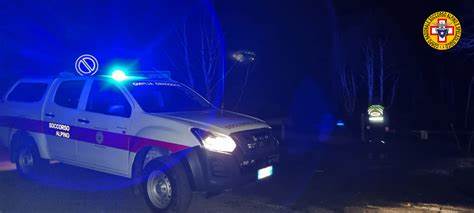 Etna: famiglia di escursionisti soccorsa sui monti Sartorius