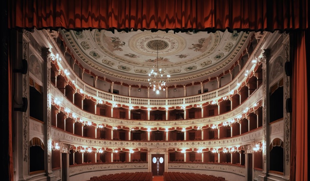 Caltanissetta. In scena il 15 dicembre “Decadenze” di Belkoff  sul palco del Teatro Regina Margherita