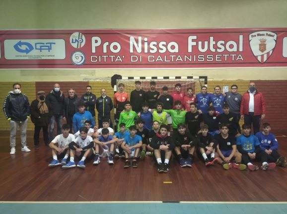 Pallamano. Concluso a Caltanissetta il primo stage in vista dei Giochi delle Isole 2022.
