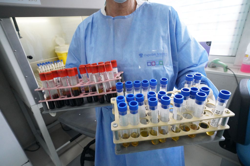 Covid, in Sicilia curva epidemica stabile e ricoveri in calo