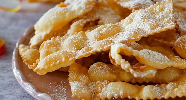 Carnevale, nutrizionista: “Dolci fritti? Sì a eccezione, ecco trucco salva-golosi”