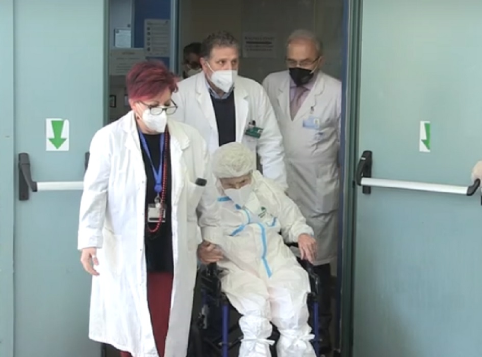 A 102 anni guarisce dal Covid e viene dimessa dall’Ospedale di Partinico