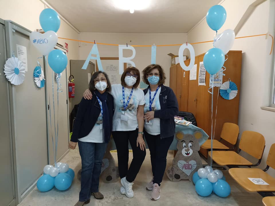 Sommatino, volontarie ABIO accolgono i bambini al centro vaccinale anti Covid