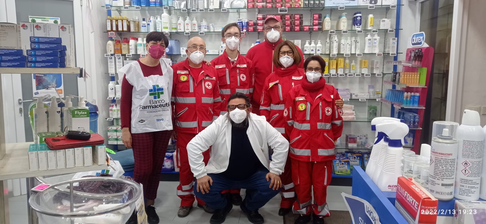 Santa Caterina: cittadini rispondono con entusiasmo alla raccolta del Banco Farmaceutico 2022