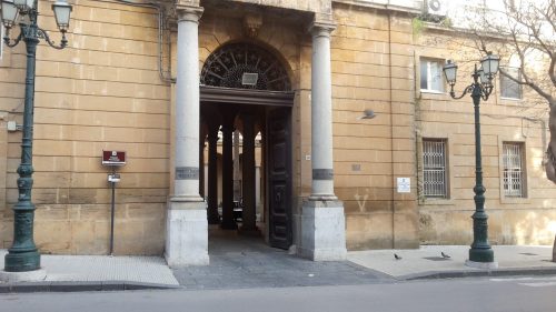 Covid. Tavolo prefettizio con i vertici di Asp, sindaci e dirigenti scolastici: scesa curva epidemiologica in Provincia