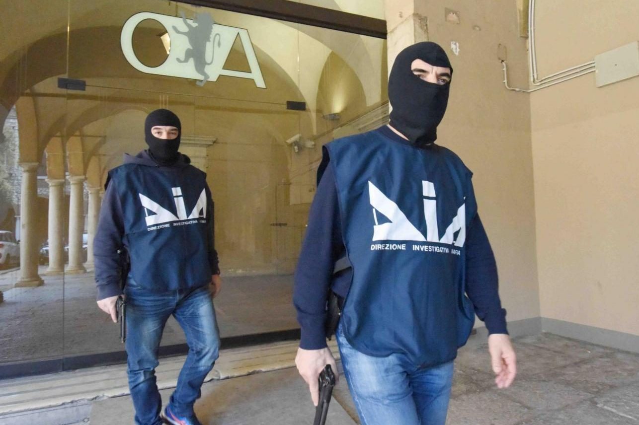 Sicilia, mafia: confiscato patrimonio al “Re” della plastica di Ragusa