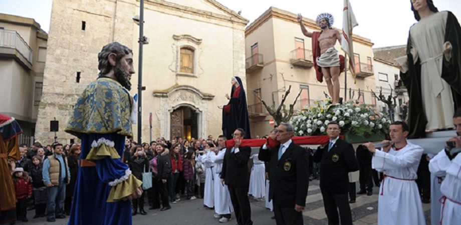 San Cataldo. Il 3 aprile “La Tradizione riprende il corso”  Mostra diffusa sulla Settimana Santa