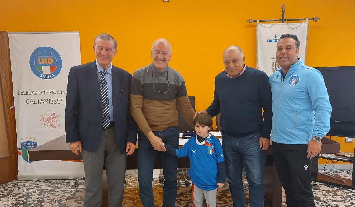 Caltanissetta, premiate le scuole calcio. Vitale: “il nostro impegno è costante”