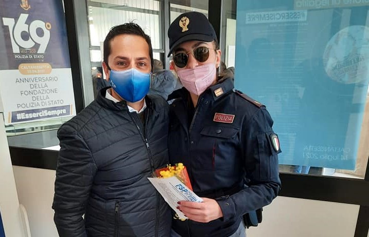 Fps Polizia: Mimose alle donne della Questura, Dia, Stradale di Caltanissetta e commissariati di Gela e Niscemi