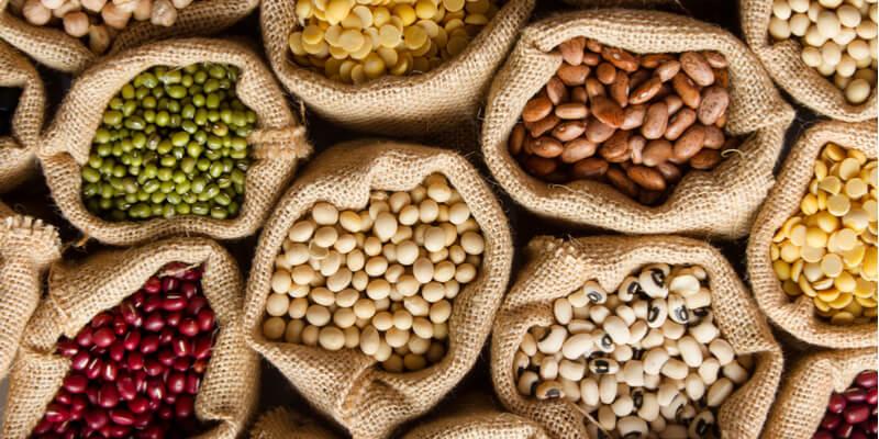 Campofranco. Oggi presentazione del libro di Mario Liberto “Legumi sostenibili: buoni per buongustai, vegetariani e vegani”