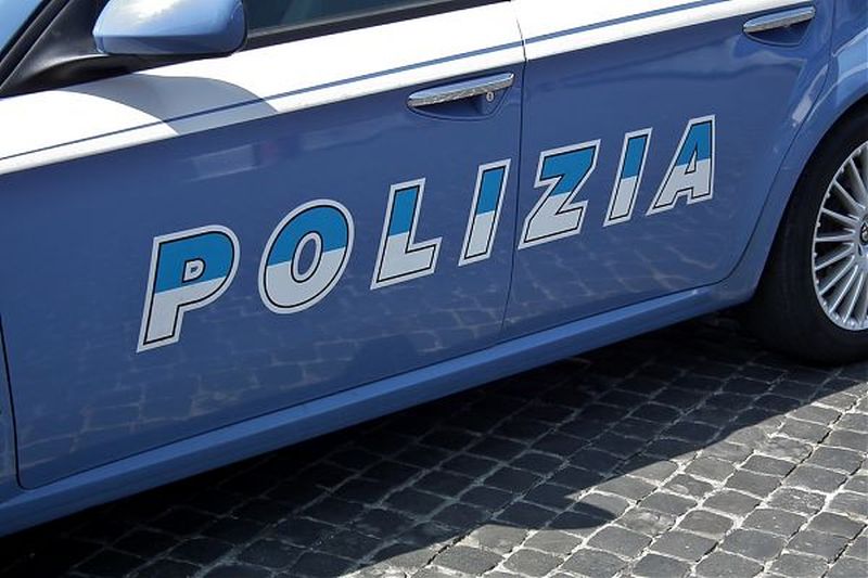 Sicilia. Salvato un uomo in arresto cardiaco da due agenti di Polizia