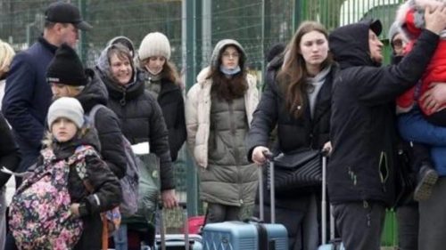 Caltanissetta, nisseni pronti ad accogliere profughi da Ucraina: 50 famiglie aprono le porte di casa