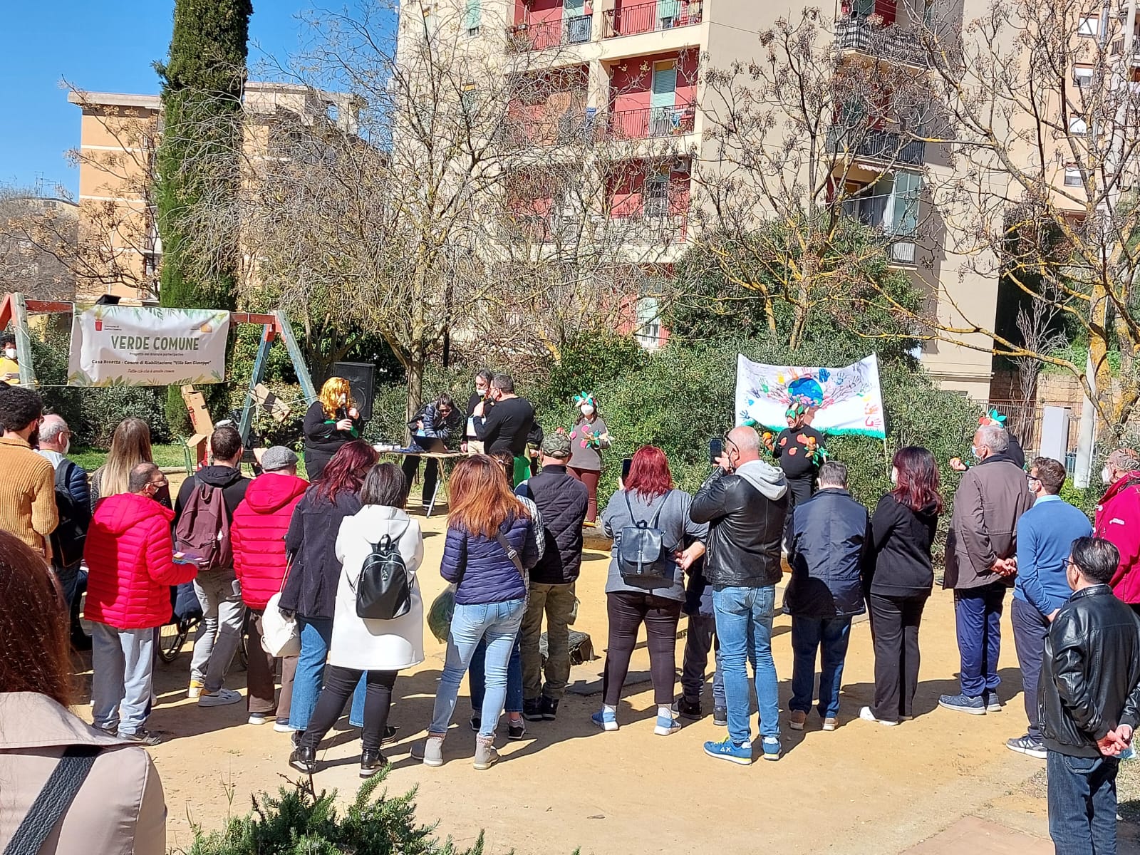 Caltanissetta, con “Verde Comune” di Casa Rosetta nuove piante e una rappresentazione teatrale al Parco Robinson