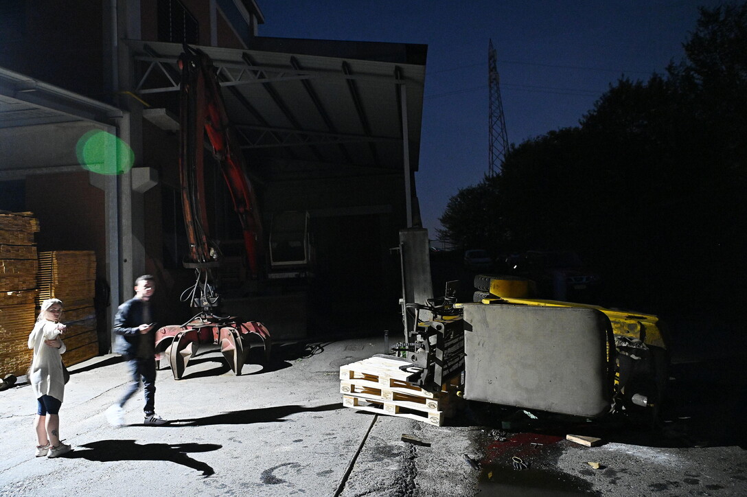 Italia, devastante tragedia: Torino, 16enne muore schiacciato da un muletto