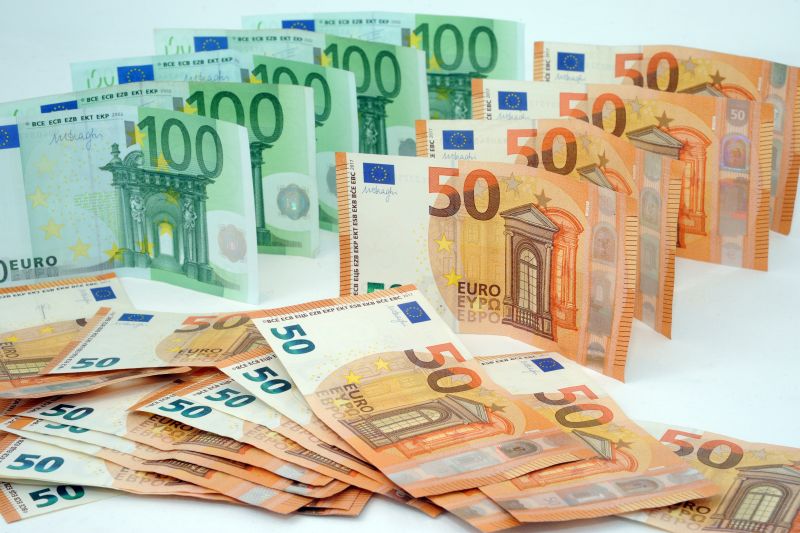 A marzo prestiti a imprese e famiglie +2,6% su anno