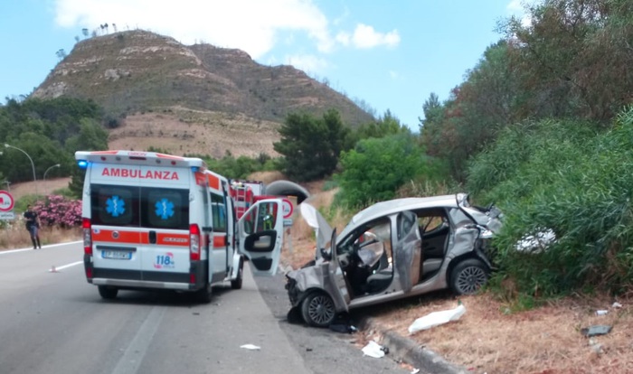 Sicilia, incidente sull’A19: muore ragazza di 24 anni, ferita la cugina