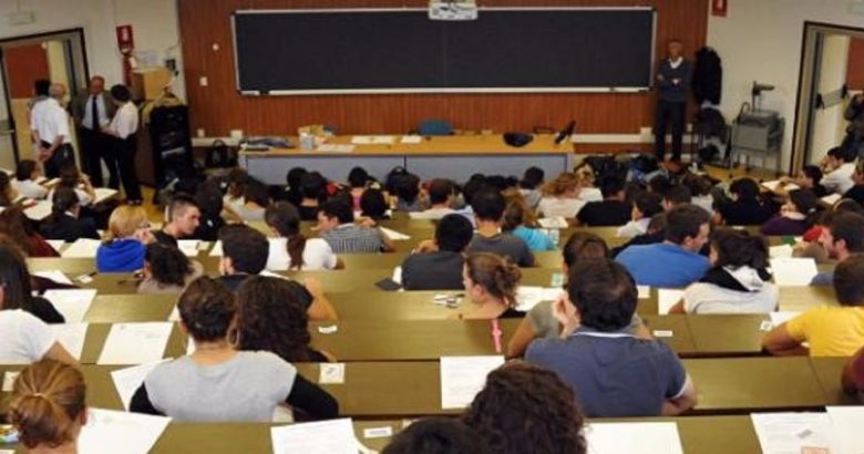 ‘Ti sei sentita violentata in ateneo?’ 60% di 1.300 studentesse Sapienza Roma risponde ‘sì’: un questionario per far emergere un fenomeno sommerso