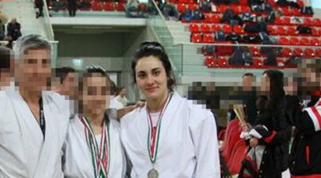 Italia, 21enne dimessa dopo un mal di testa muore all’improvviso: aperta inchiesta per omicidio colposo