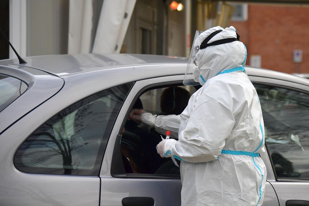 Covid, in Sicilia 3.000 casi e 11 decessi nelle ultime 24 ore