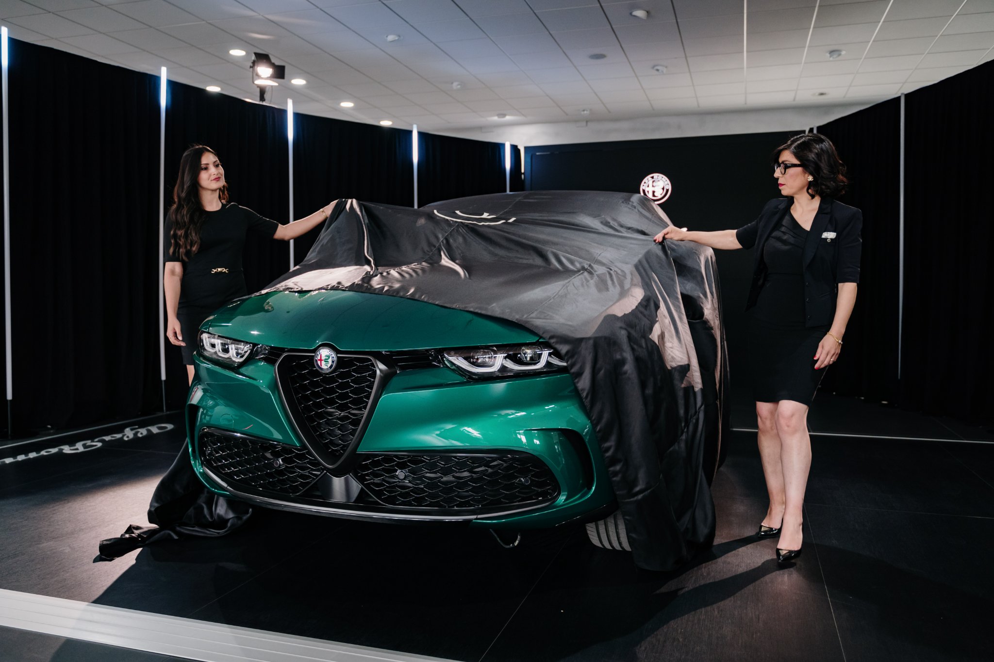 Guadagni Spa svela la nuova Alfa Romeo Tonale: “Una nuova era dell’automobile tra elettrico e digitale”