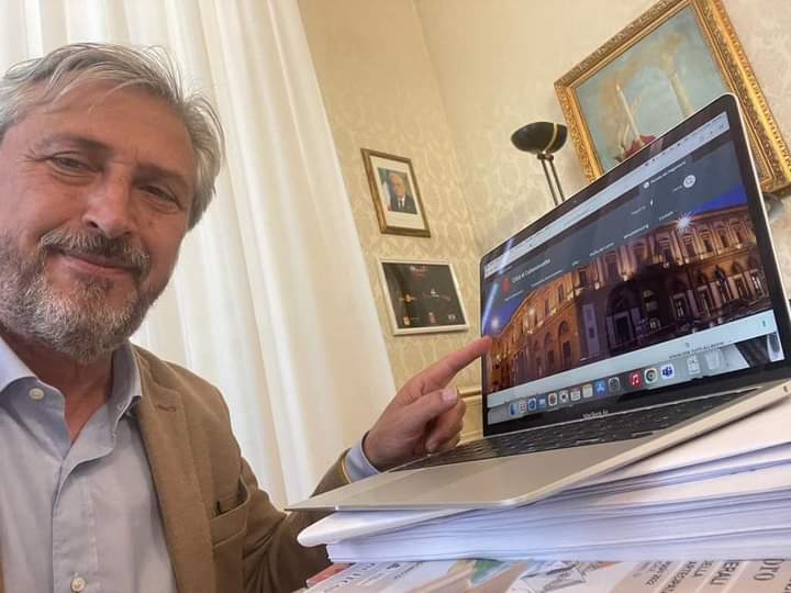 Caltanissetta, buono spesa da 75 euro da spendere nelle attività aderenti al progetto “Io compro nisseno”