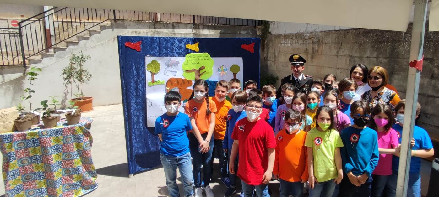 Carabinieri Caltanissetta, consegnato “albero” di Falcone
