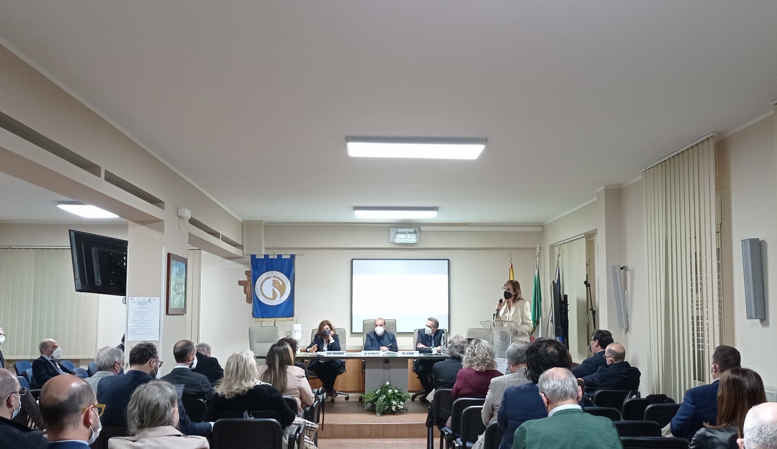 Caltanissetta, consenso informato in tempo di Covid: medici e giuristi approfondiscono la normativa