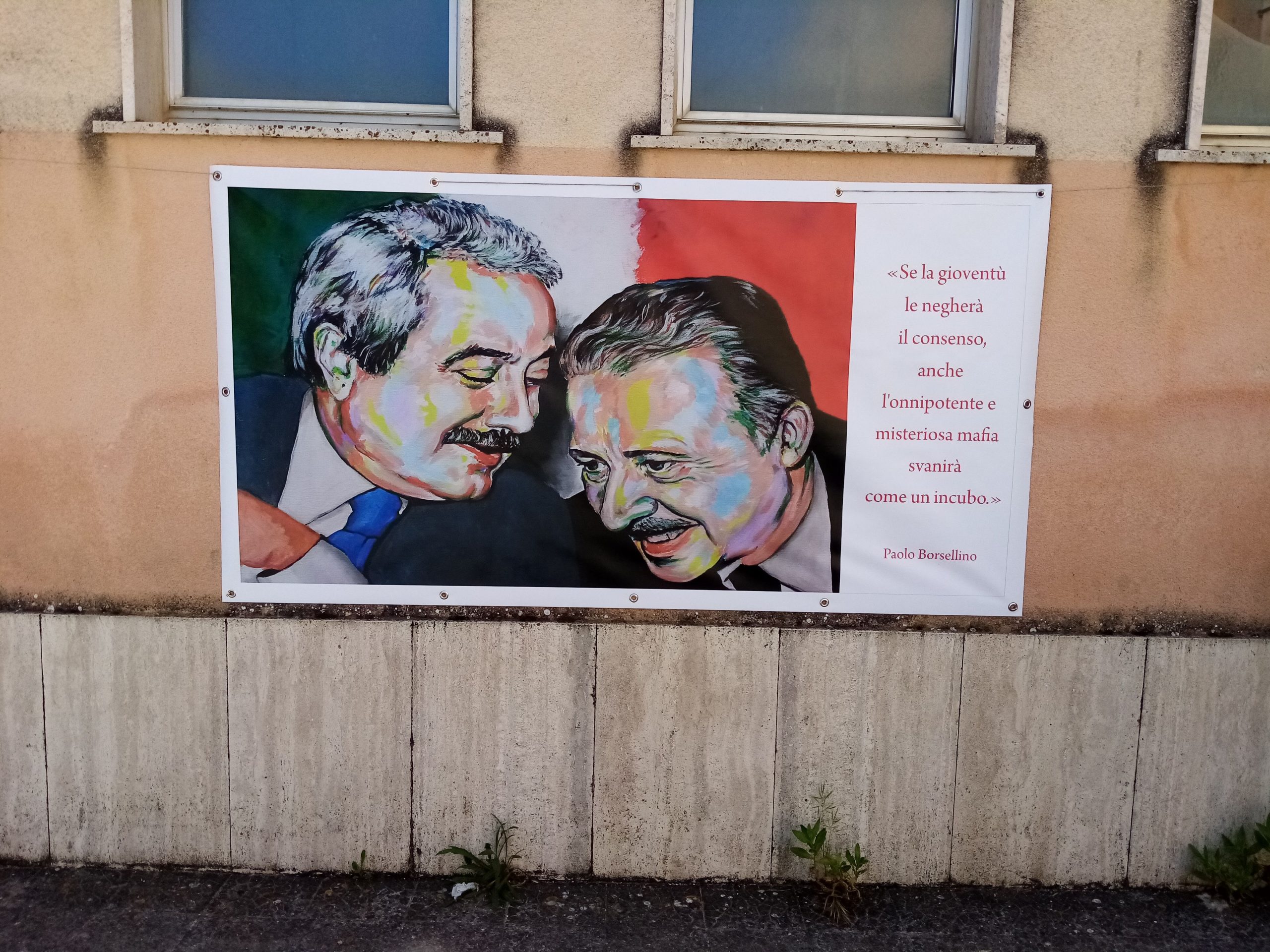 Mussomeli, nel trentennale delle stragi di Capaci e Via d’Amelio: ”Lenzuoliamo il “Virgilio”