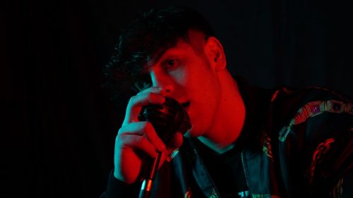 Caltanissetta, “Fiori”, online il nuovo EP di Sesio: Francesco Gallà sperimenta le sonorità Funk