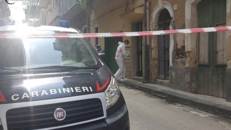 Giallo in Sicilia: riesumato il cadavere del bancario trovato nel 2019 in una sacca