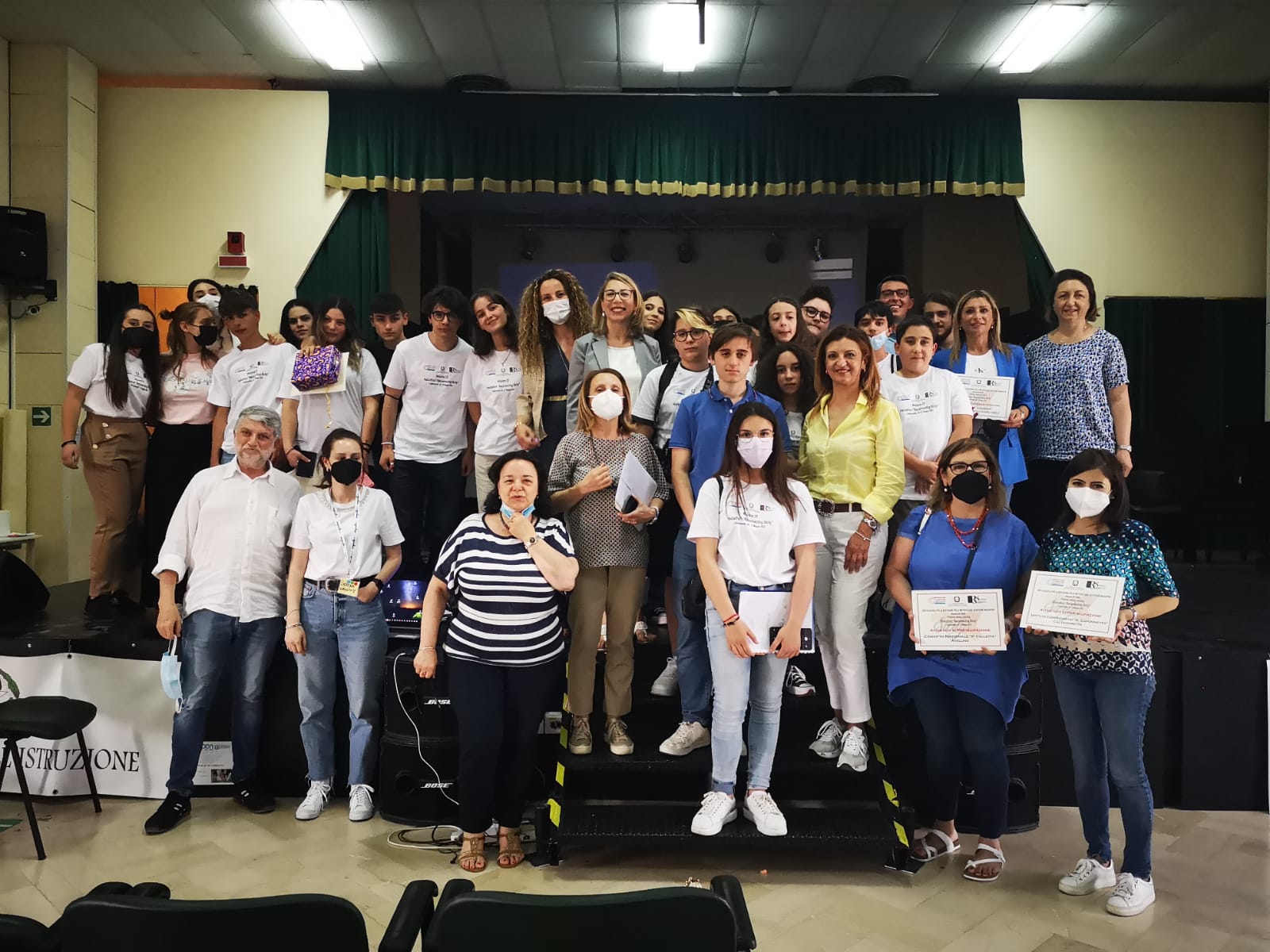 Caltanissetta. Concluso con successo presso il Liceo Classico “Ruggero Settimo” l’Hackathon Sicily”