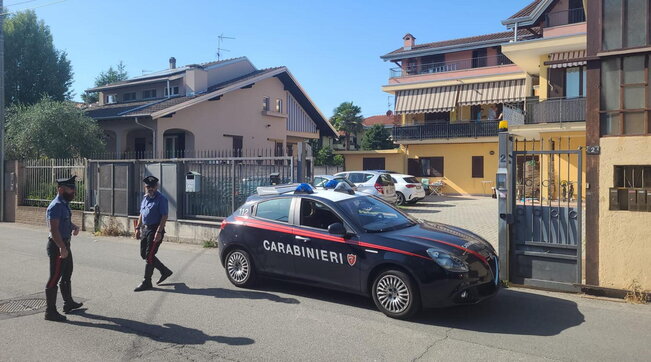 Italia. Vanzaghello (Milano), lei uccide il proprietario di casa e poi si toglie la vita