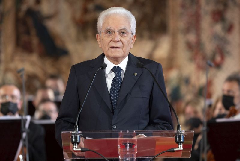 Ucraina, Mattarella “Italia impegnata per vie di uscita da conflitto”