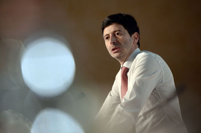 Speranza positivo al Covid, in isolamento