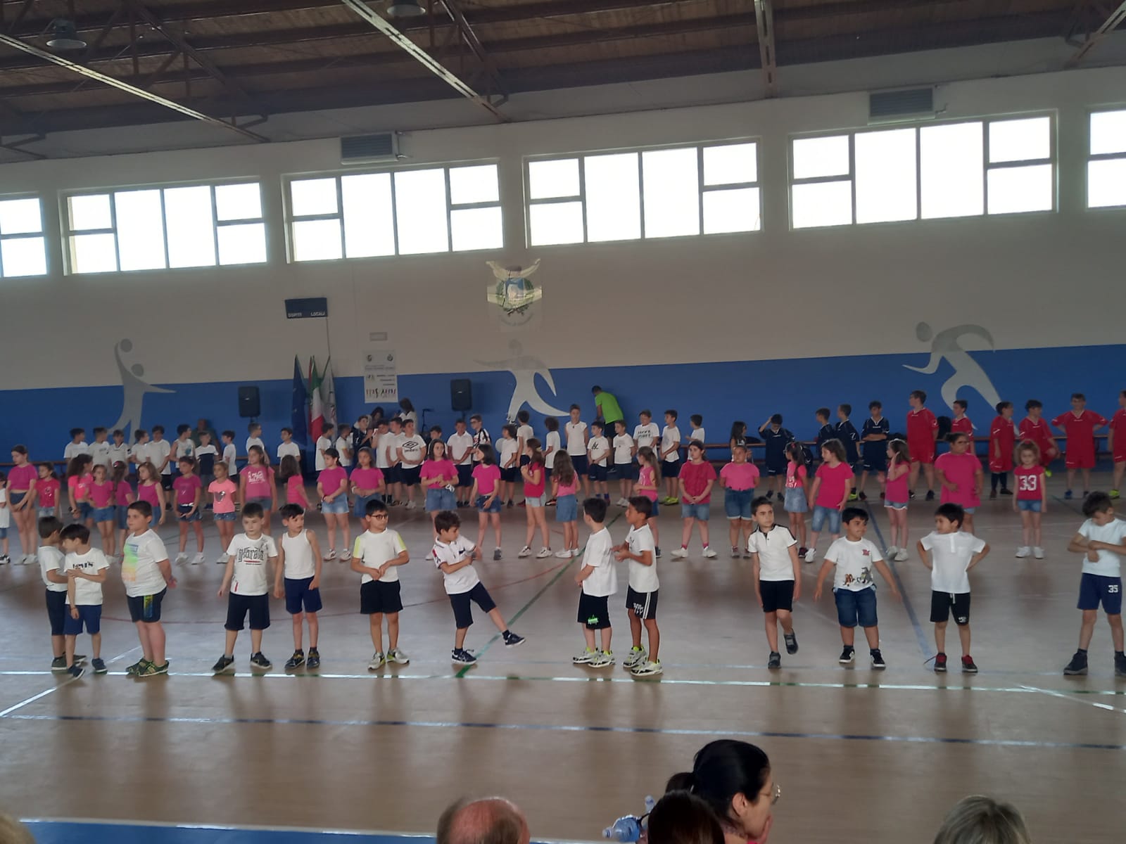 Mussomeli, ragazzi Istituto Comprensivo Paolo Emiliani Giudici con attività extracurriculari. “Sportiva…mente Atletica e Calcio” e “Finalmente in movimento”. E’ ripartenza.