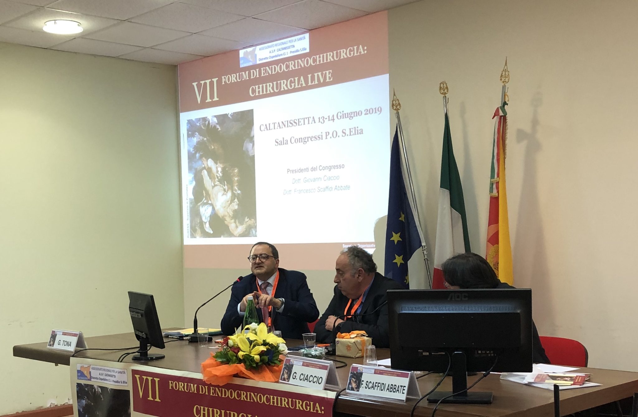 Caltanissetta, forum di Endocrinochirurgia: “interventi live al Sant’Elia”