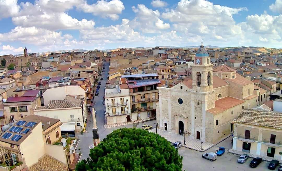 Delia: avviata la disinfestazione degli immobili scolastici e comunali