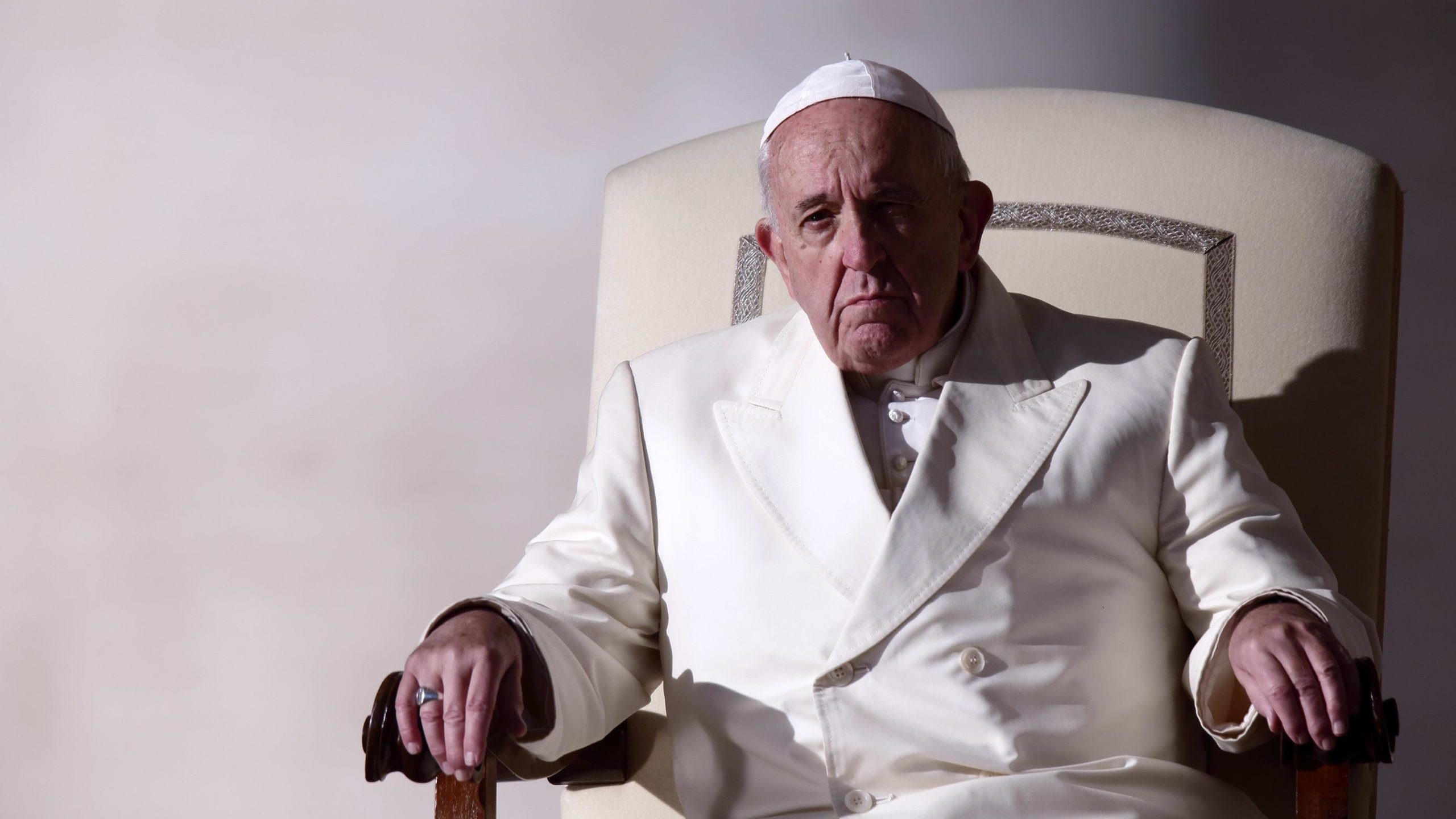 Papa Francesco: “fermate la follia della guerra, non esiste un conflitto giusto”