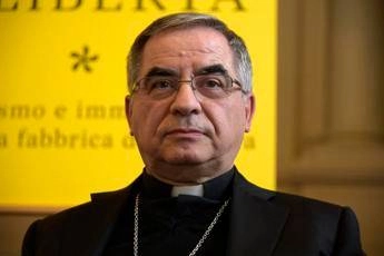 Papa, card. Becciu: “Nostre preghiere stanno avendo effetto, prematuro parlare di dimissioni”
