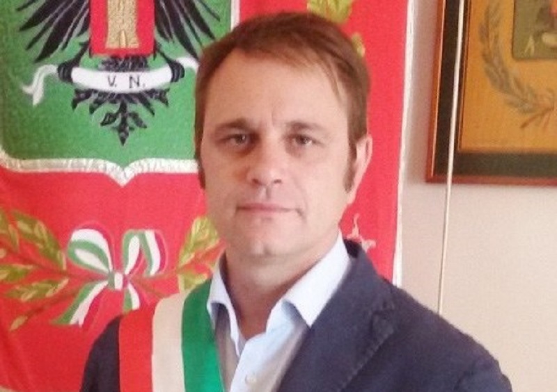 La comunità di Niscemi scossa per la morte della bambina di 9 anni, il sindaco Conti: “Staremo accanto alla famiglia”